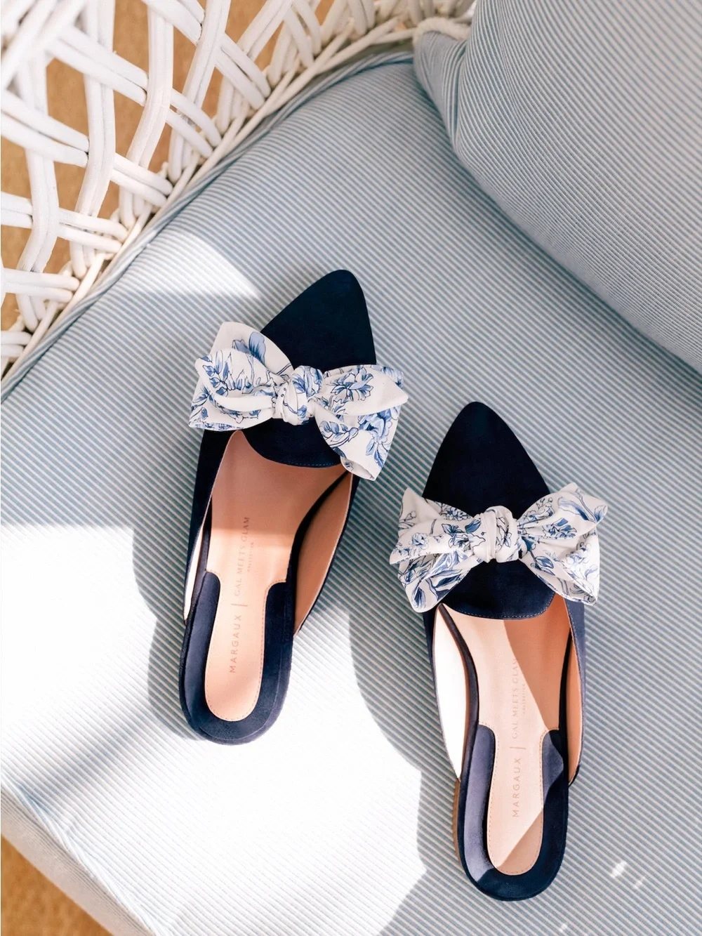 Margaux x Gal Meets Glam Navy Pointed Backless Mules with Blue-White Floral Bow - Picture 2 of 6